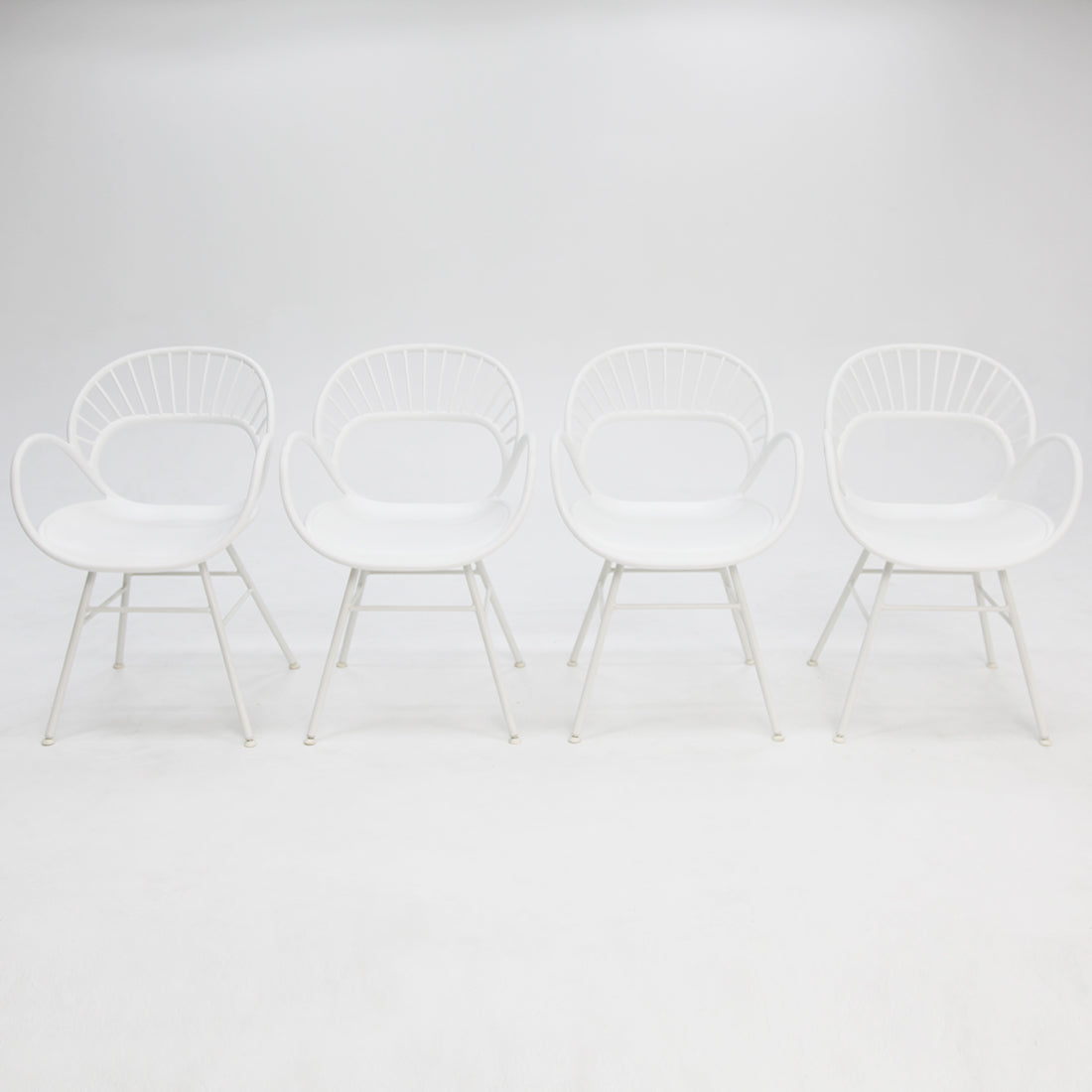 Fantail Chair White x4 - Billy Fresh