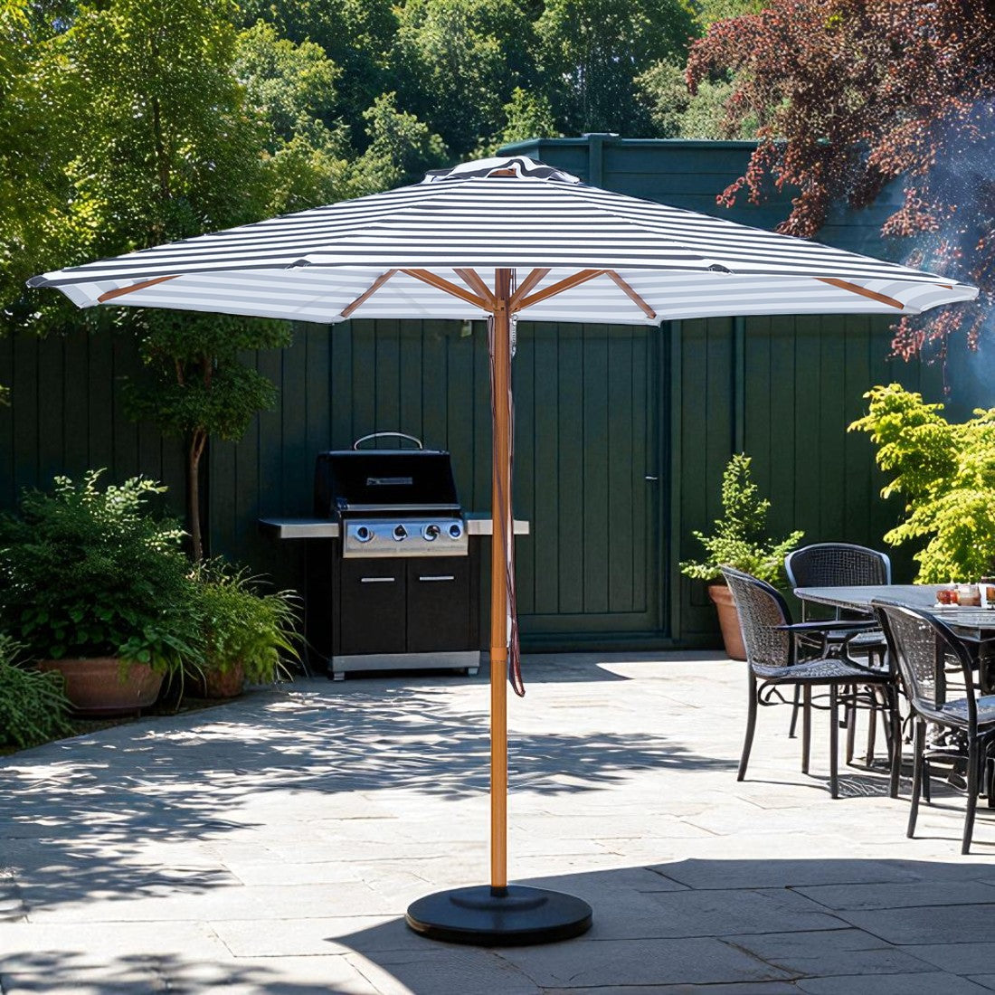 Aruba - 3m octagonal black and white stripe "timber-look" aluminium umbrella with cover
