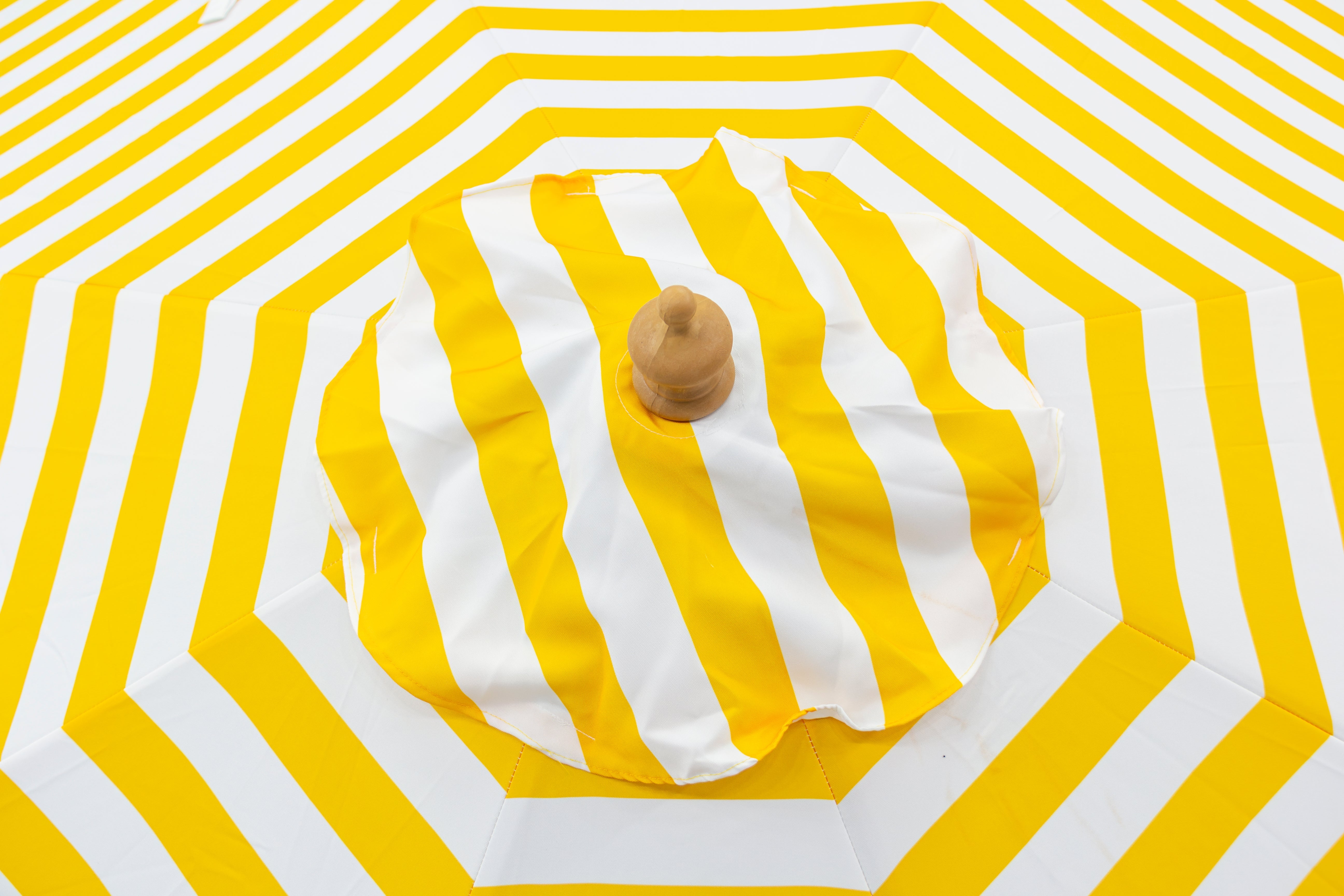 3 mt Deluxe Bamboo Umbrella with cover- Yellow and white stripe
